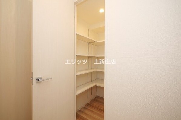 セレニテフラン梅田の物件内観写真